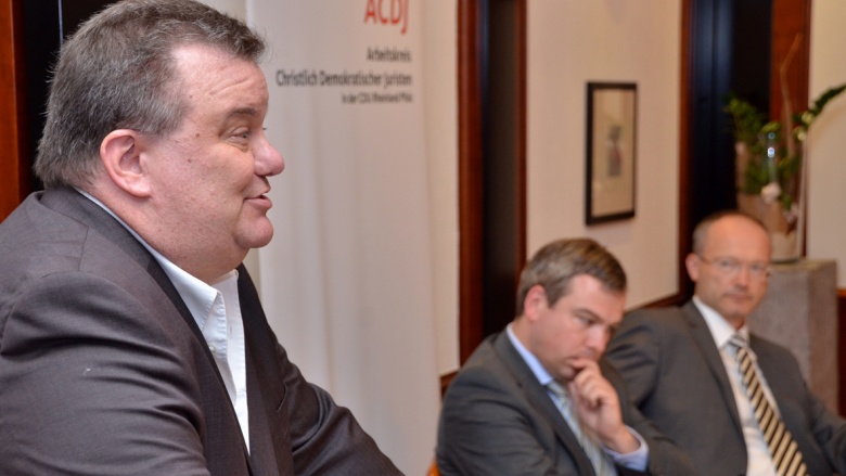 Dr. Ralf Eschelbach, Dr. Torben Butchereit, Dr. Helmut Martin