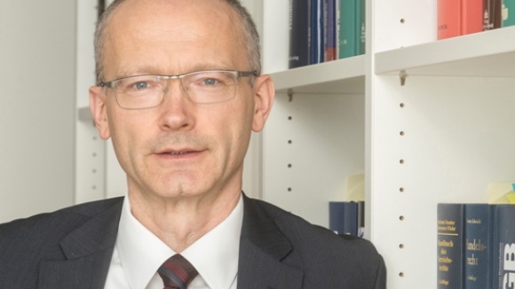 Dr. Helmut Martin